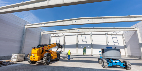 Pintar Fachadas de Naves Industriales, Fábricas y Almacenes  Piera · Pintar Construcción de Obra Nueva